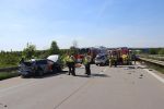 VU PKW/PKW - 1 Pers eingeschlossen - Fahrzeugbrand