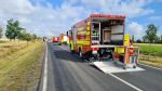 Traktor mit Hydraulikschaden, ausl. Stoffe